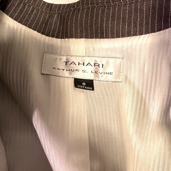 NWT Tahari suit size 8 - Picture 9 of 16